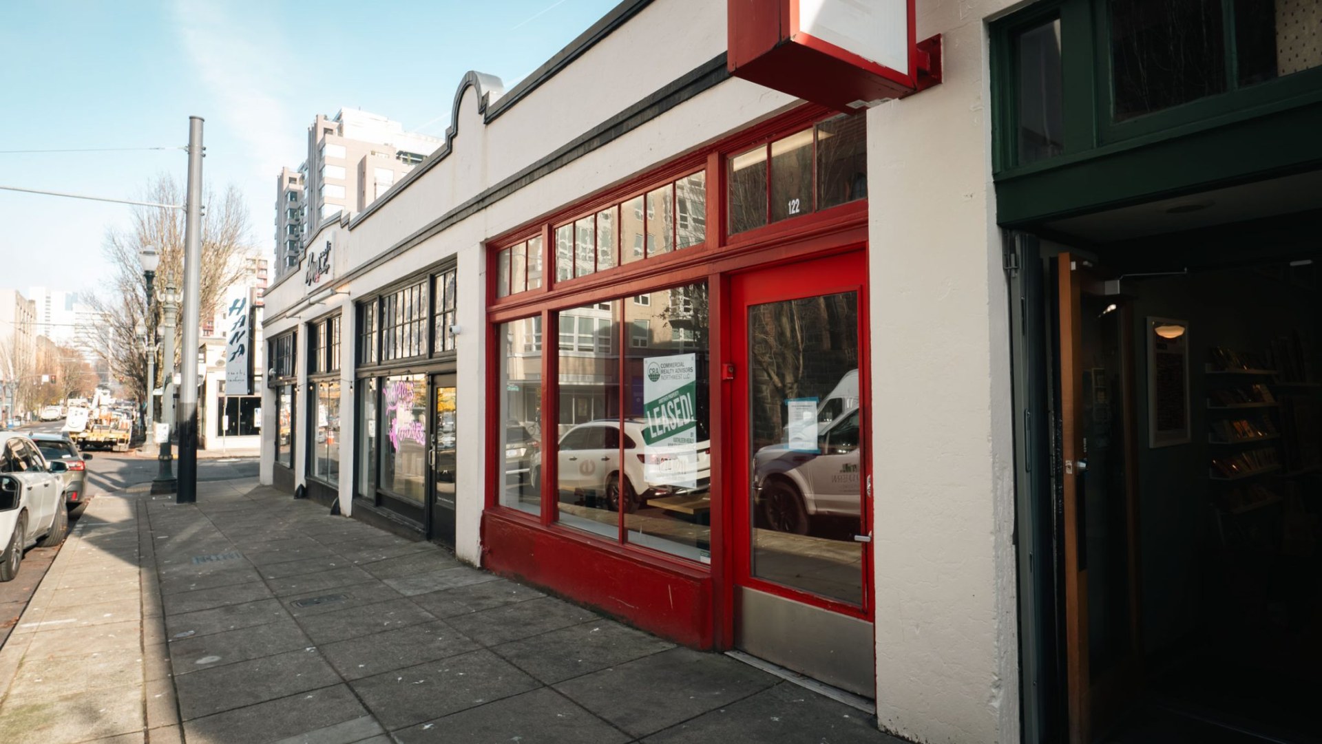 Franks Noodle House