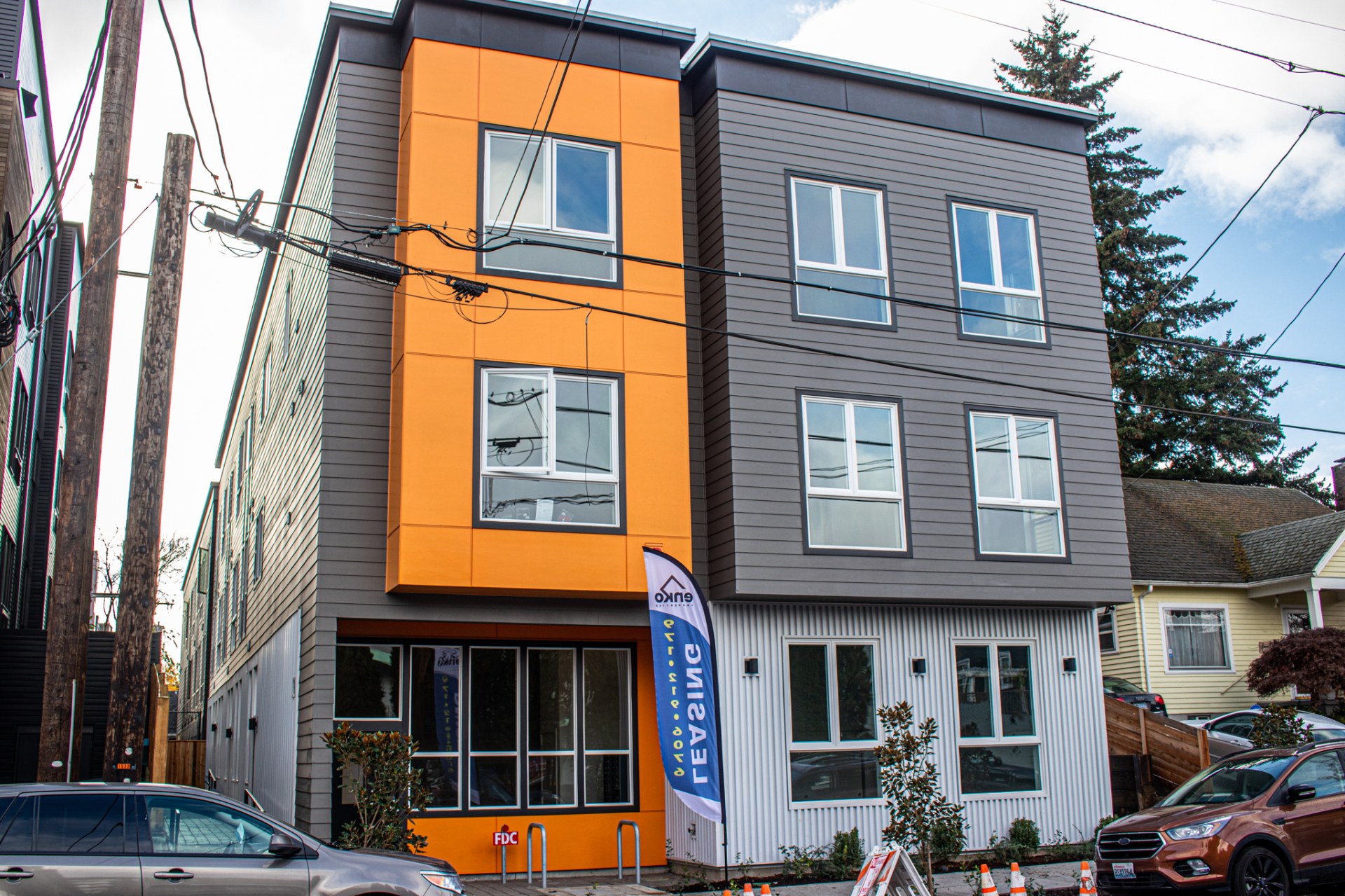Sumner Apartments by Modern Northwest