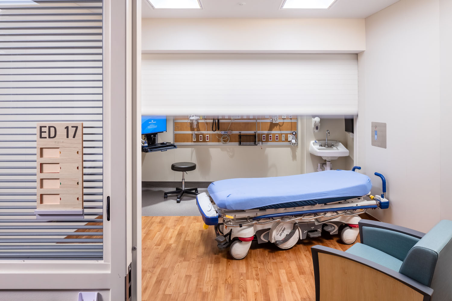 Medical, Dental & Veterinary by Modern Northwest